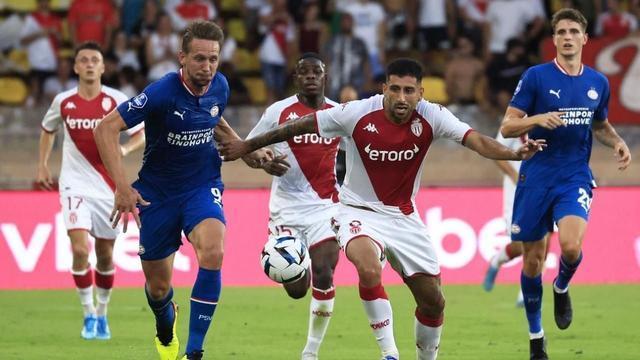 了球队在战 了球队在战