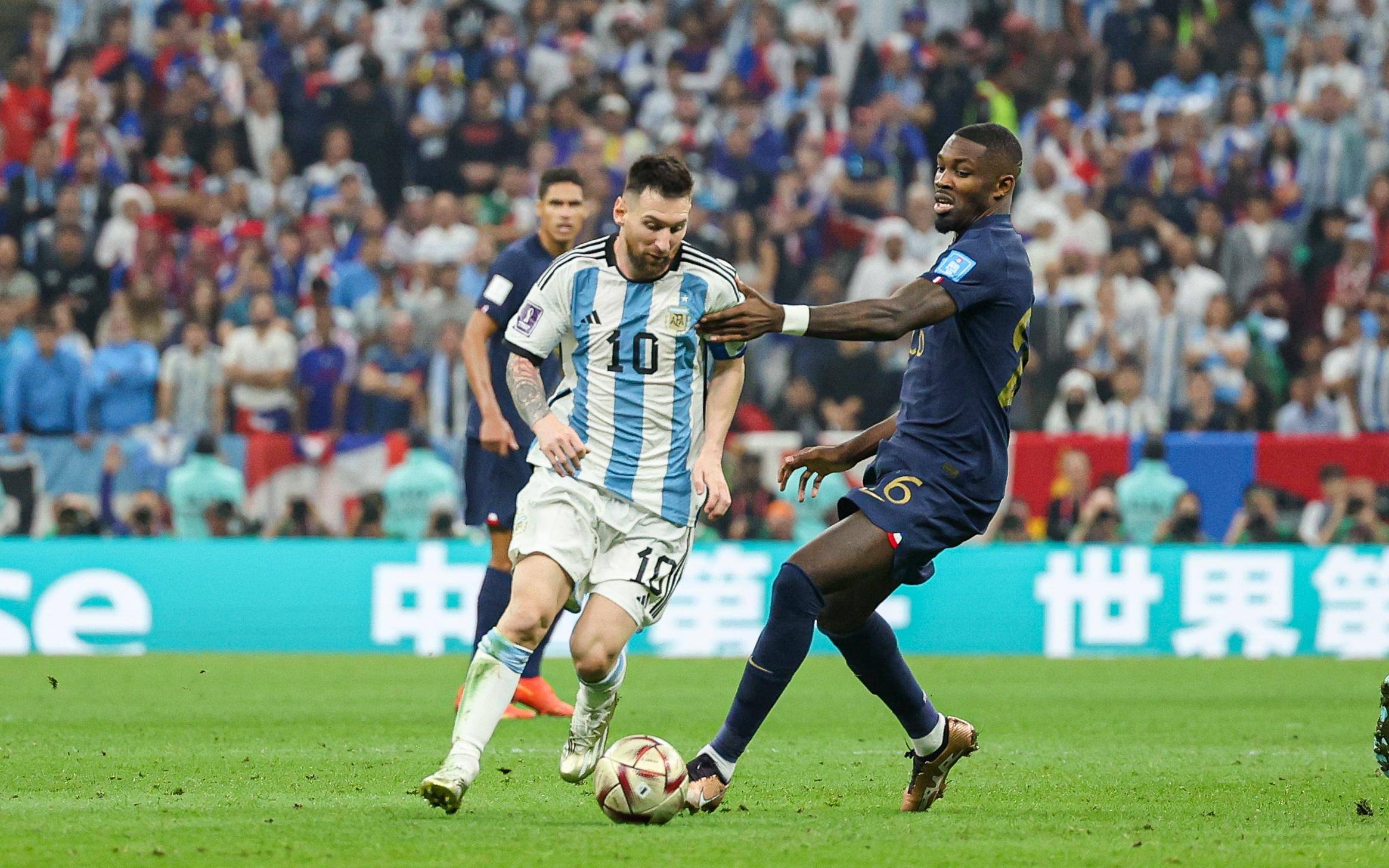 从俱乐部到 从俱乐部到