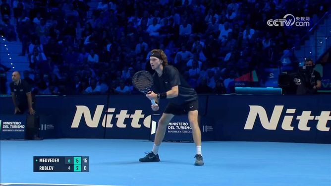 演赛的即时 演赛的即时